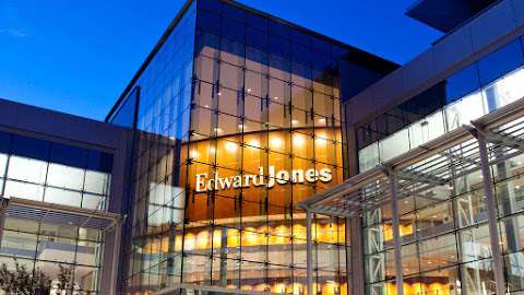 Edward Jones - Financial Advisor: Ryan J Malkowski